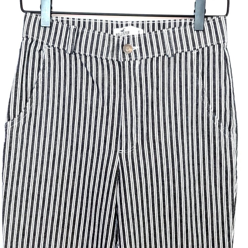 Hollister | Cotton Ultra High Rise Striped Gray & White Pants | Size Small - Picture 4 of 14